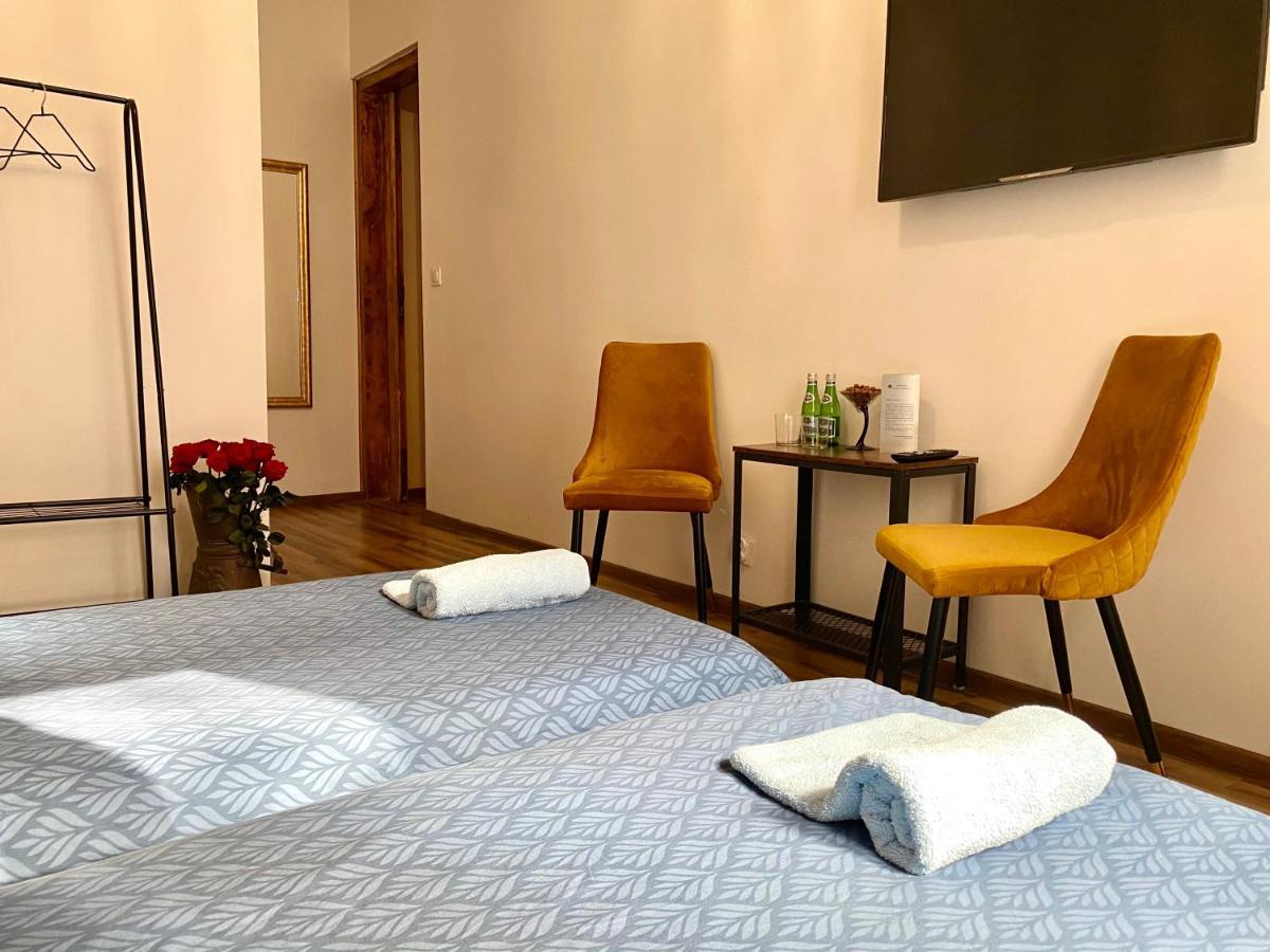 Topolove Rooms & Apartments 克拉科夫 外观 照片