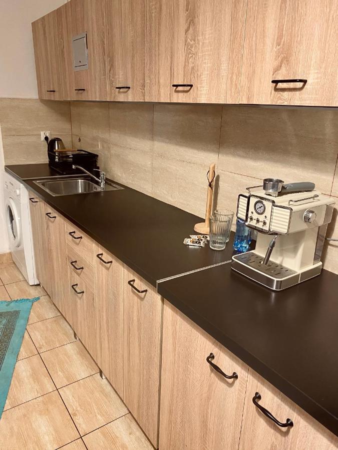 Topolove Rooms & Apartments 克拉科夫 外观 照片