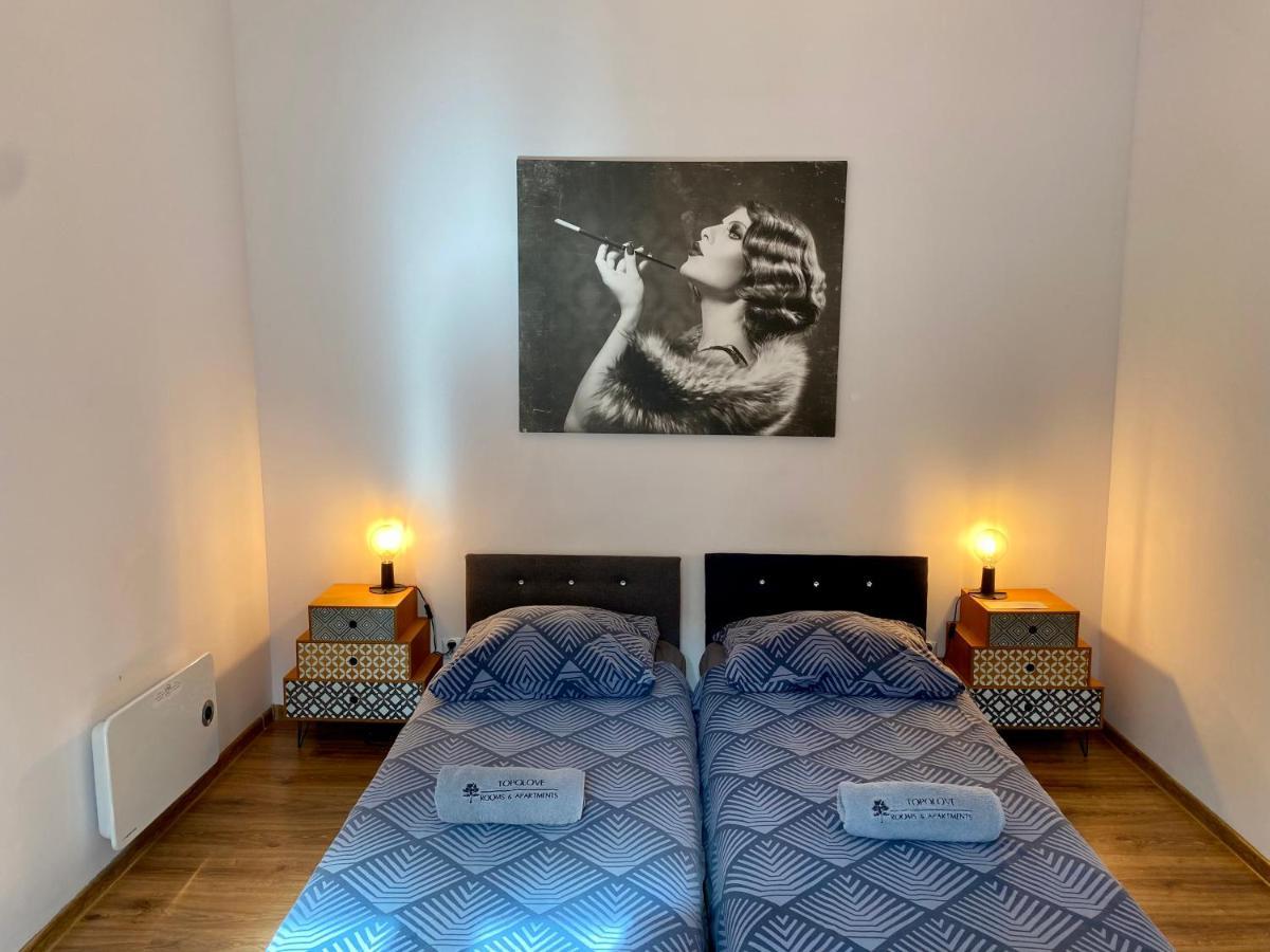 Topolove Rooms & Apartments 克拉科夫 外观 照片