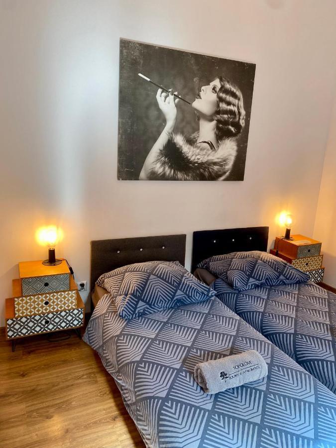 Topolove Rooms & Apartments 克拉科夫 外观 照片