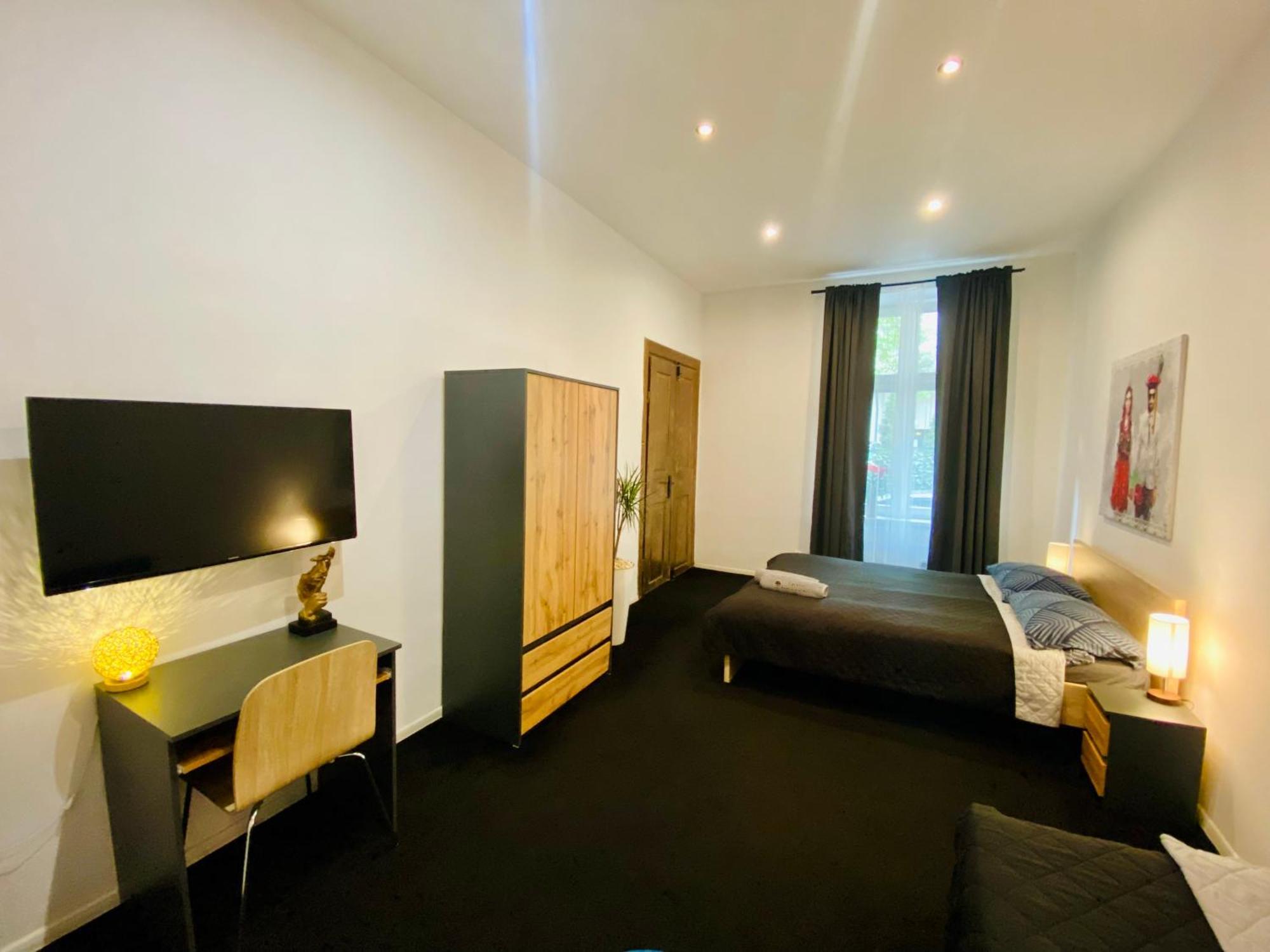 Topolove Rooms & Apartments 克拉科夫 外观 照片